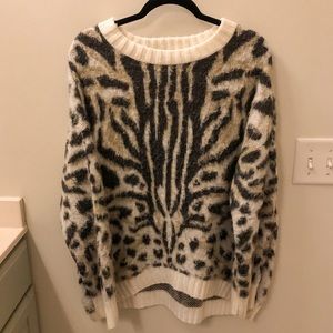 Women’s Express Animal Print Sweater Medium